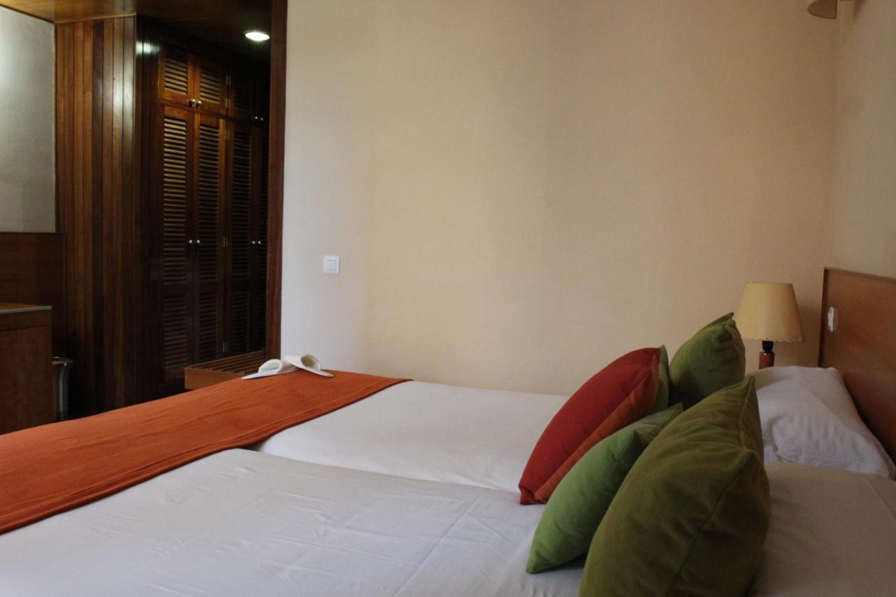 Hotel Escuela Santa Cruz Экстерьер фото