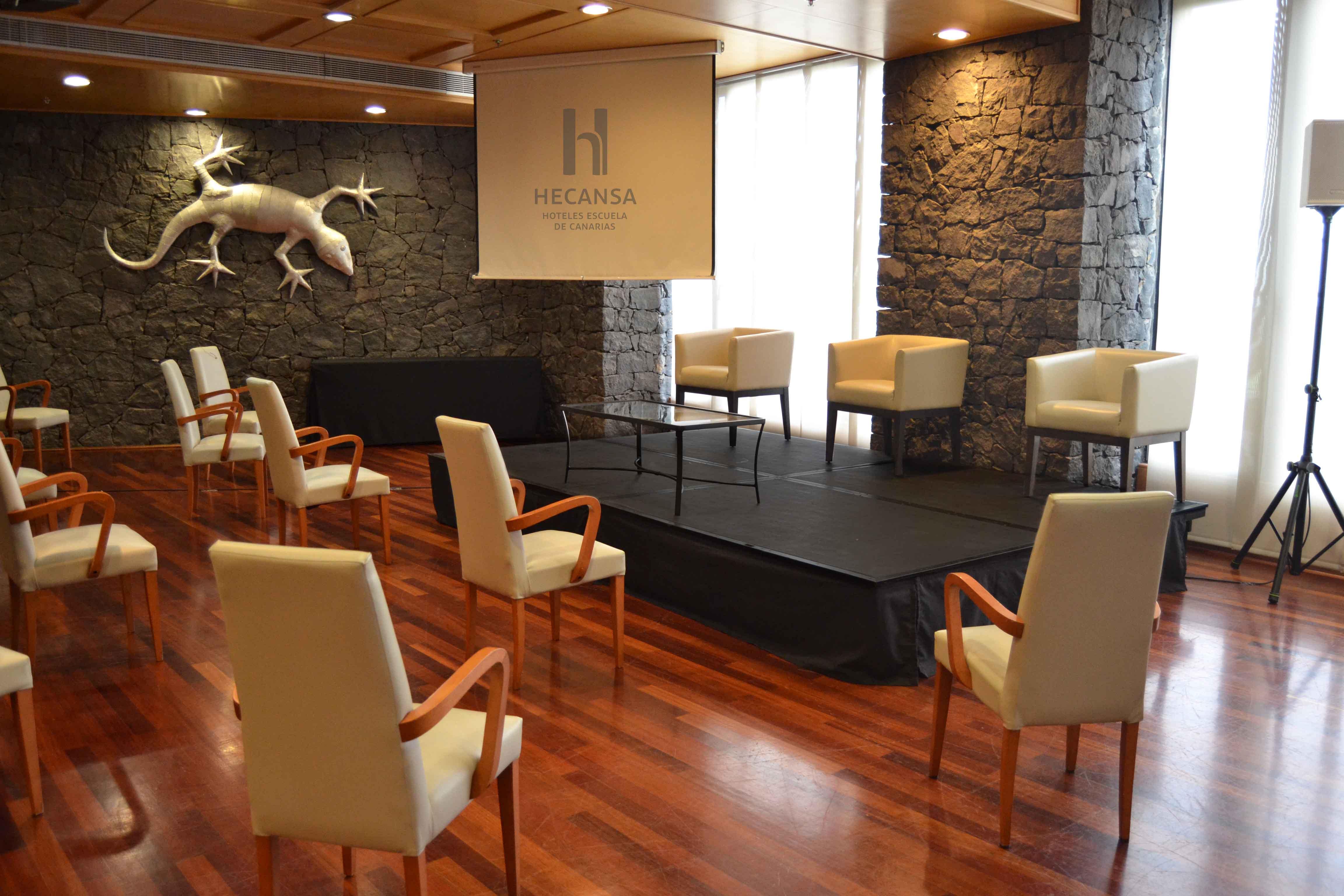 Hotel Escuela Santa Cruz Экстерьер фото