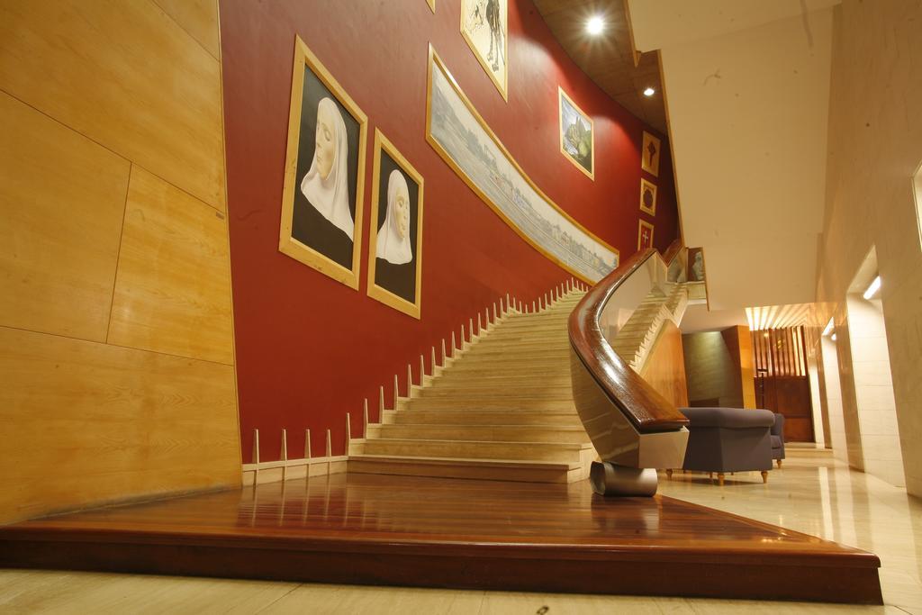 Hotel Escuela Santa Cruz Экстерьер фото